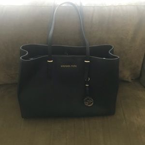 Michael Kors tote purse